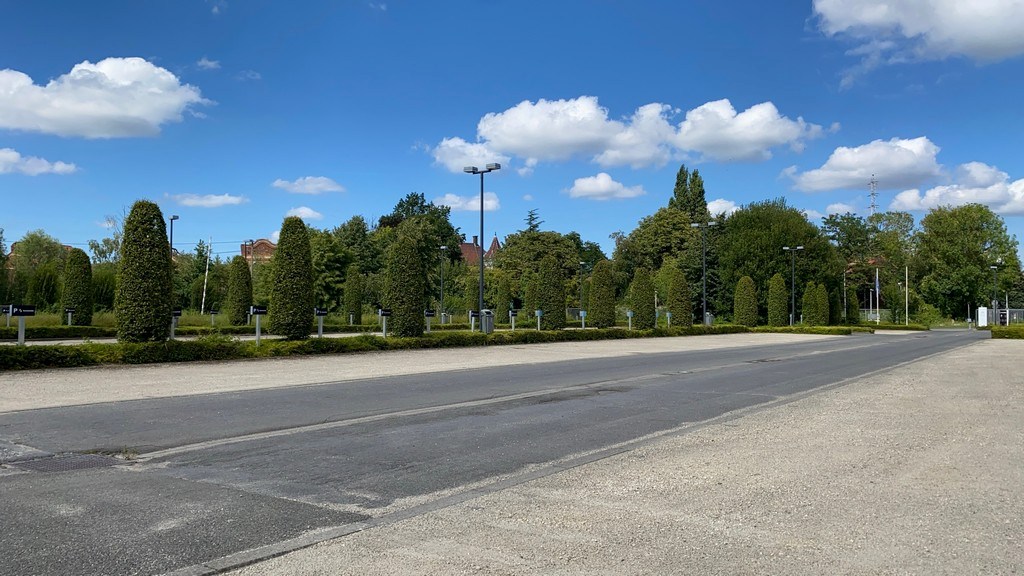 Flexibel in te delen kantoren te huur nabij R8 in Kortrijk