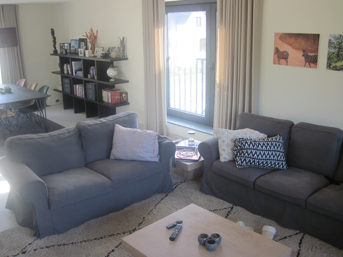 Nieuwe, ruime duplex!   GEEN VASTE KOSTEN !! 