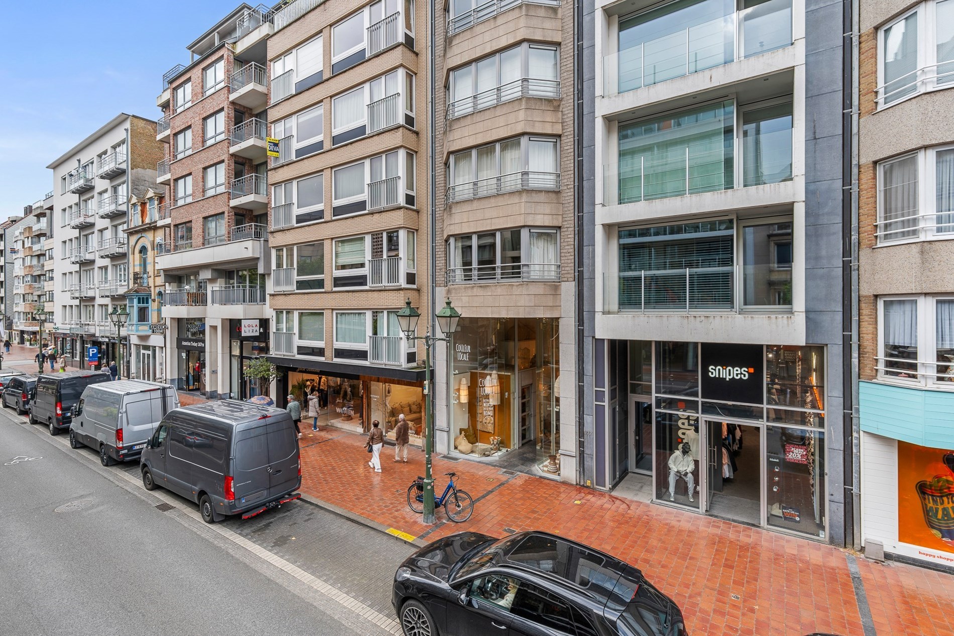 Instapklaar appartement met 2 slaapkamers gelegen in het centrum van Knokke. 
