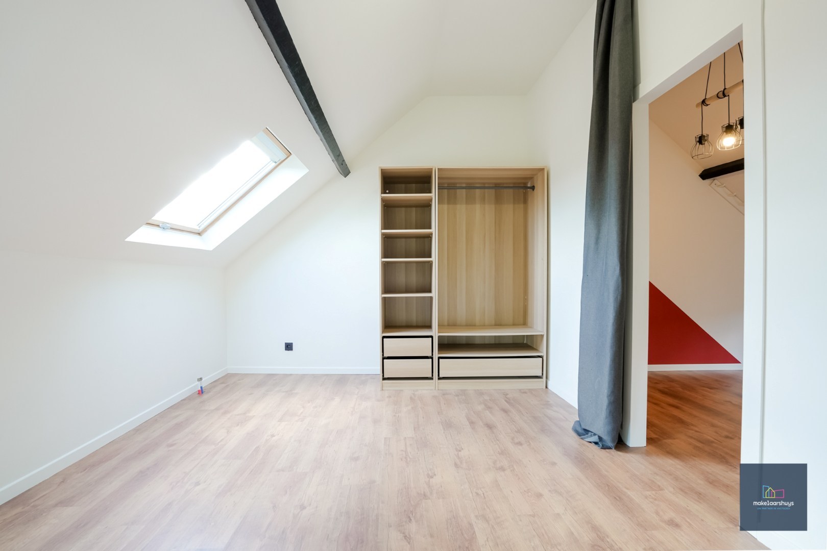 Gezellige eigendom met tuin in het centrum van Mariakerke 