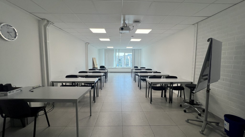 Opslagruimtes te huur in de haven van Gent