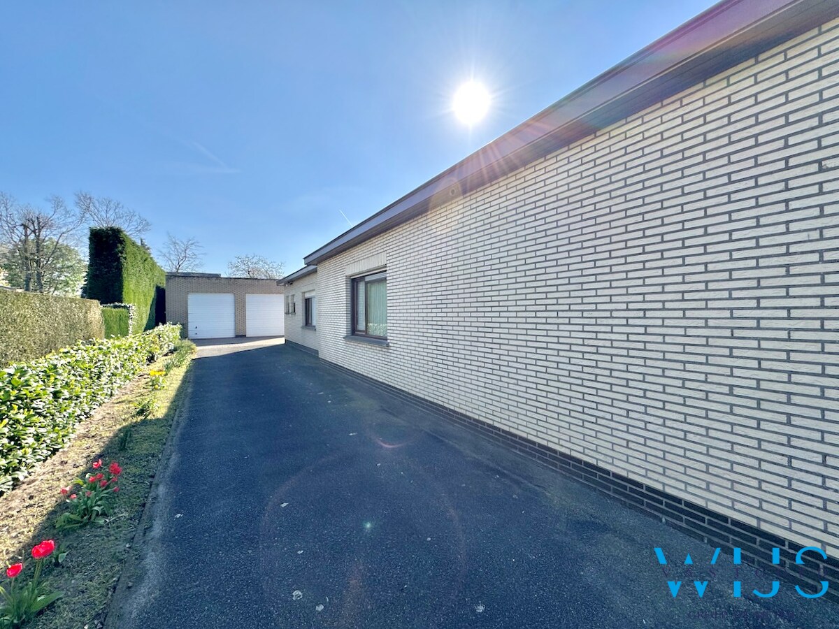 Rustig gelegen woonhuis op 1.108 m² te Ertvelde ! 