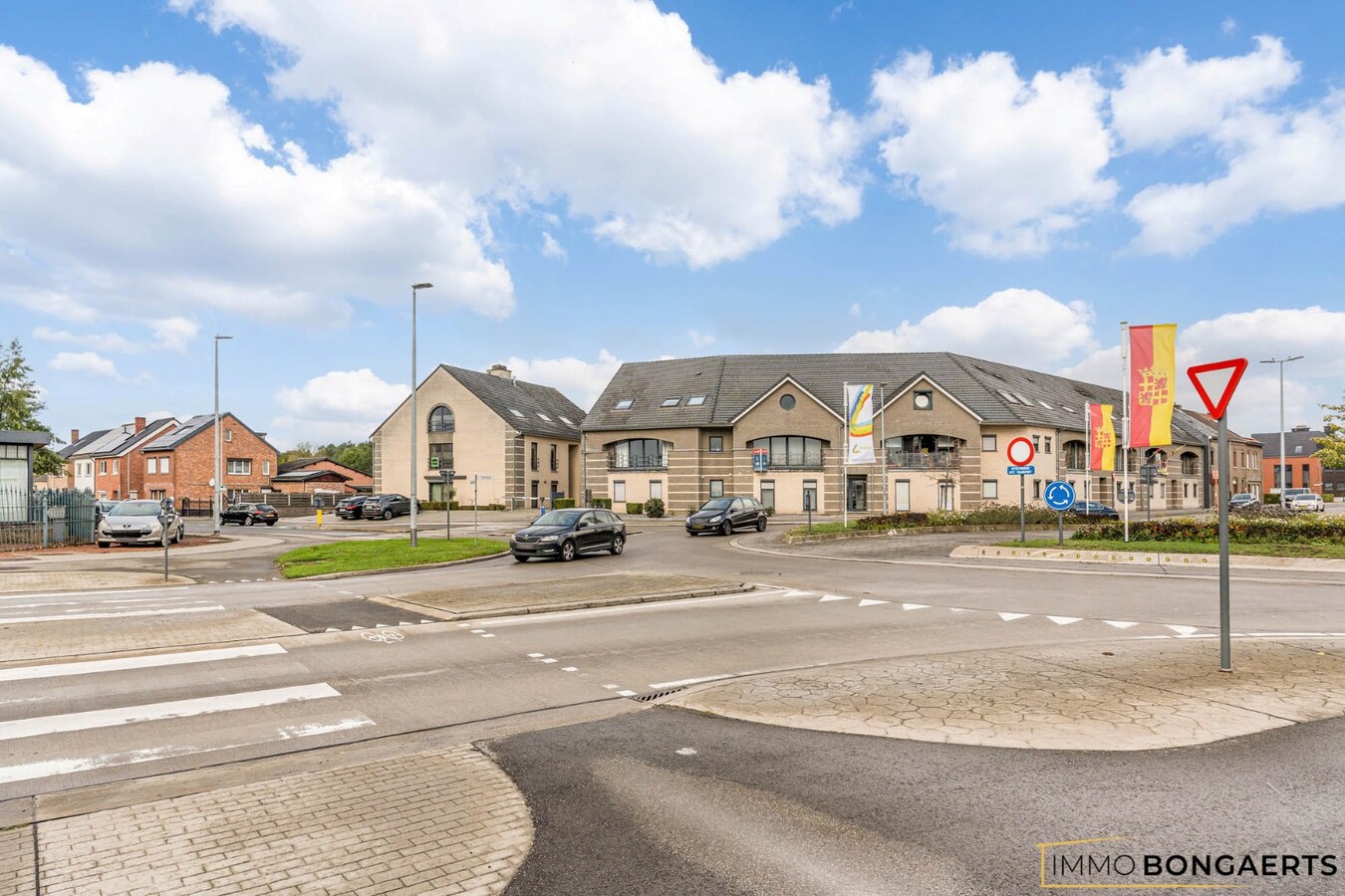 Ruim duplexappartement met 4 slaapkamers 