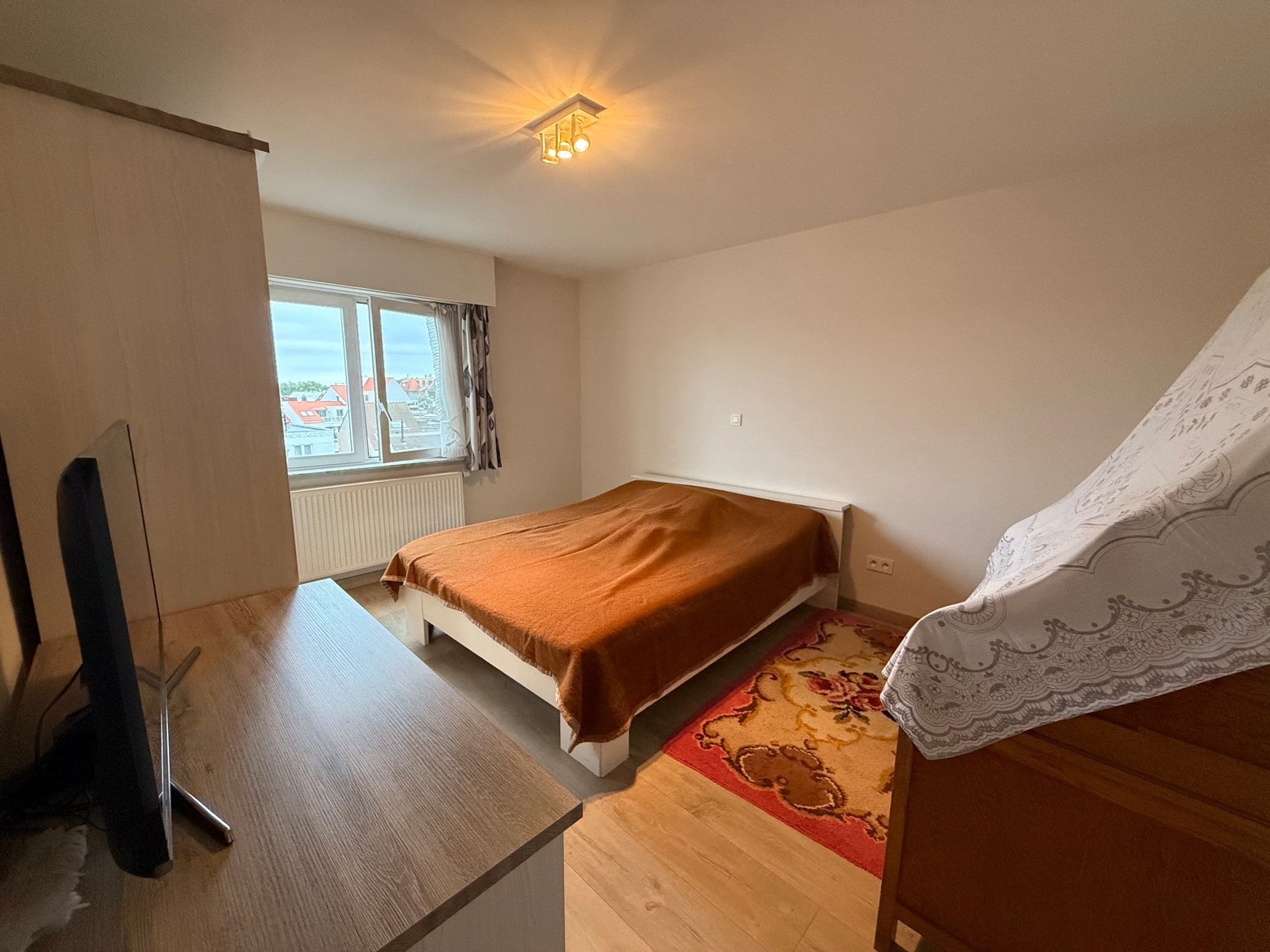 NON MEUBLÉ – Appartement spacieux et unique de 139 m² au centre de Knokke. 