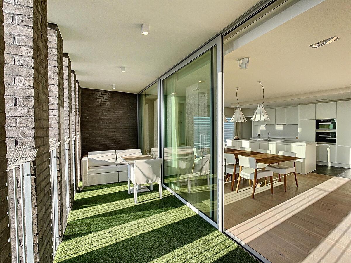 Verhuurd! Prachtig luxueus 2-slpk appartement 