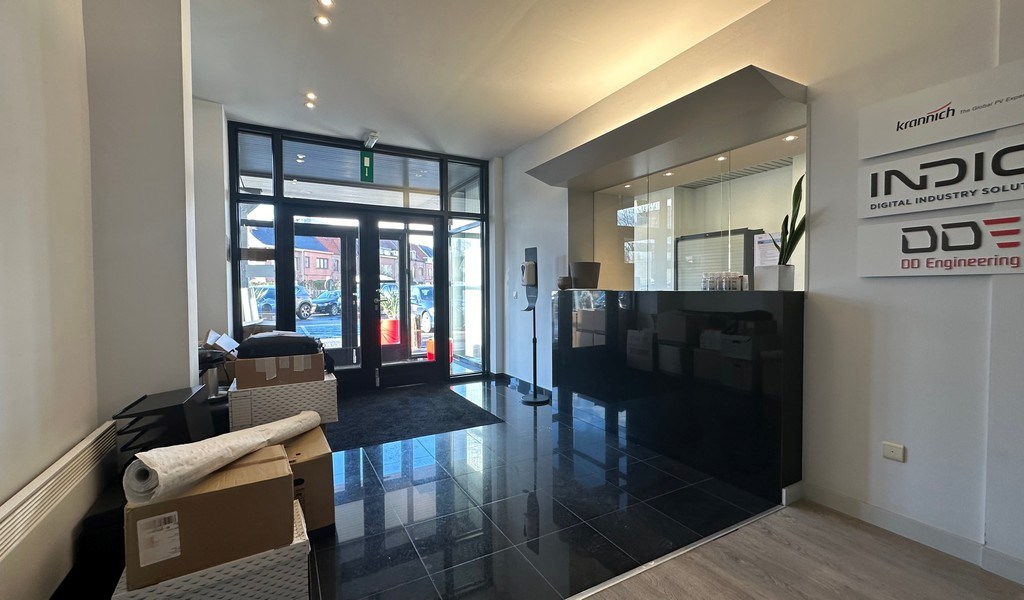 Kantoren te huur aan klaverblad in Gent