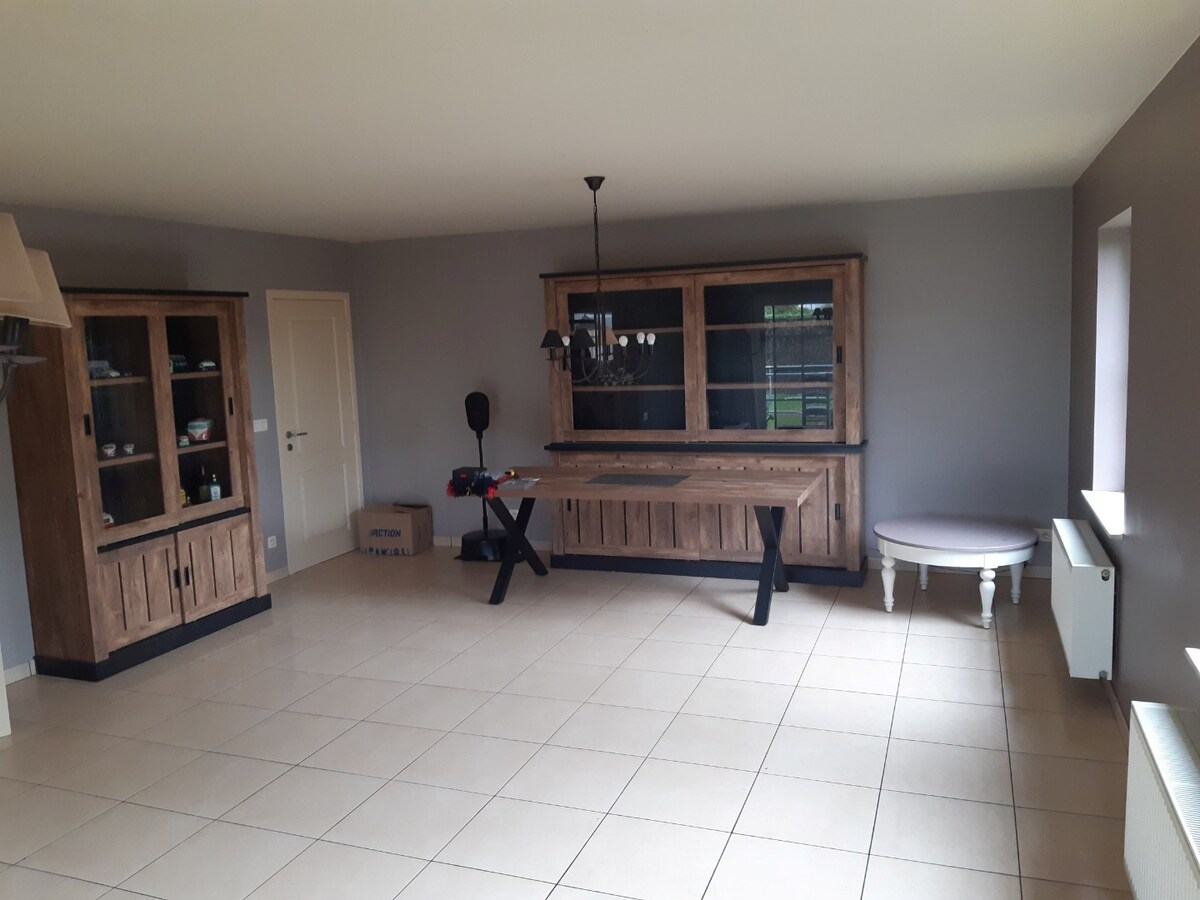 Ruime gezinswoning met 3 slaapkamers 