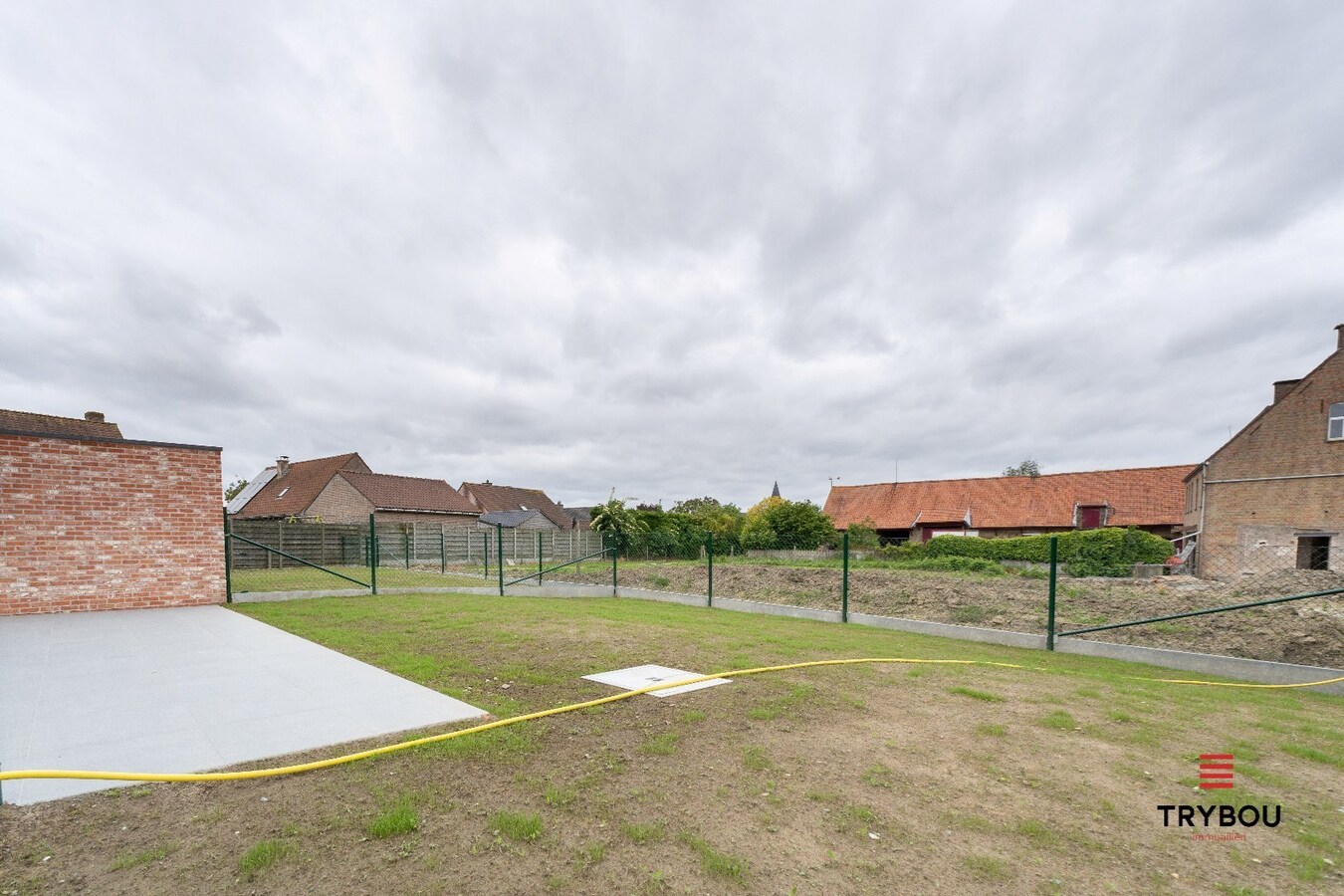 Energiezuinige nieuwbouwwoning met 3 slaapkamers, ruime zolder, garage en zonnig terras 