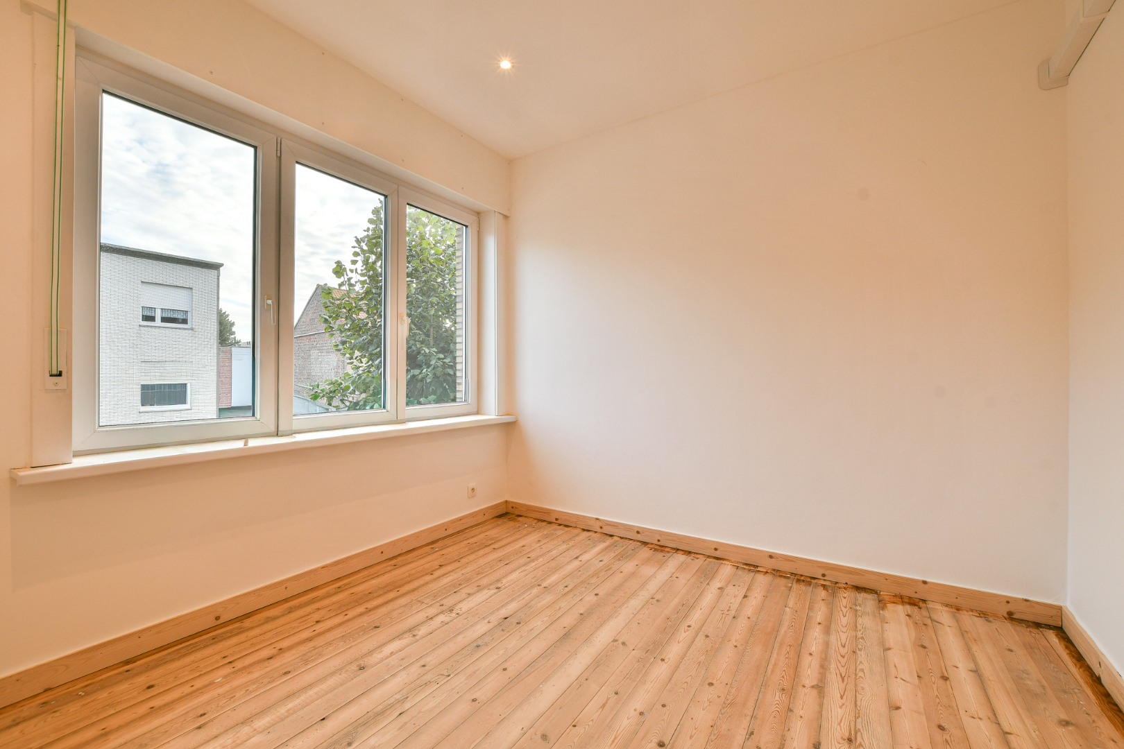 Gerenoveerde woning met 4 slaapkamers te Blankenberge 