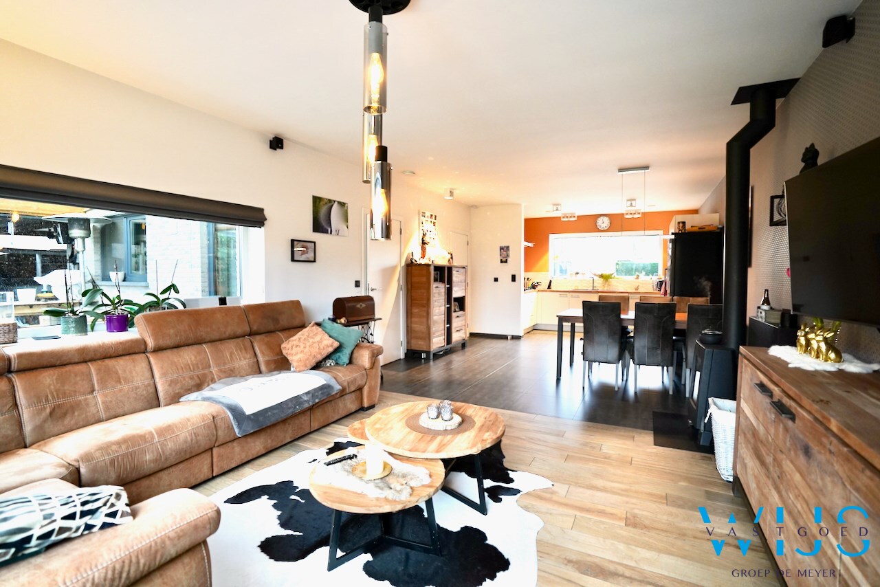 Energiezuinig woonhuis te Wippelgem ! 