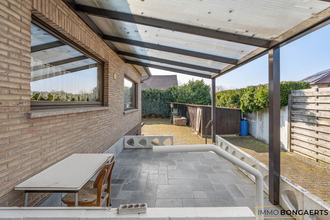 Ruime woning met drie slaapkamers 