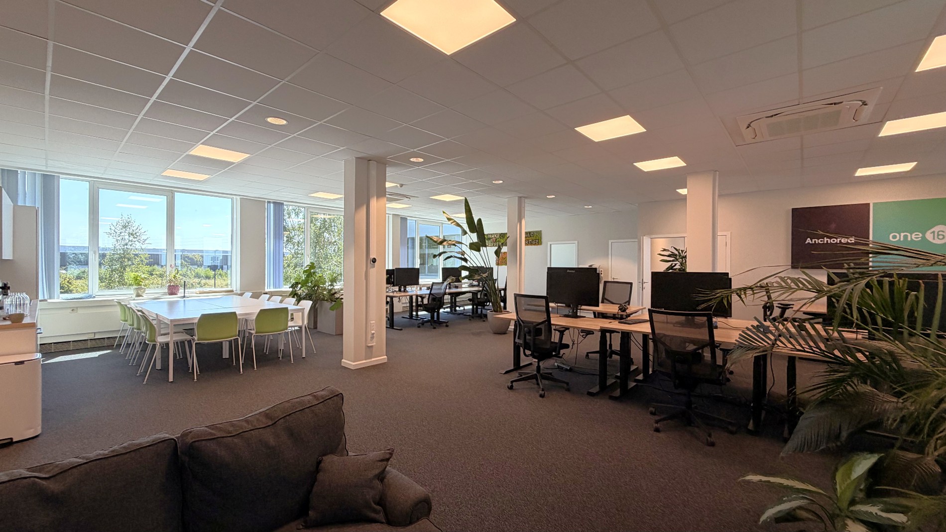 Instapklare kantoren te huur vlakbij N16 in Bornem