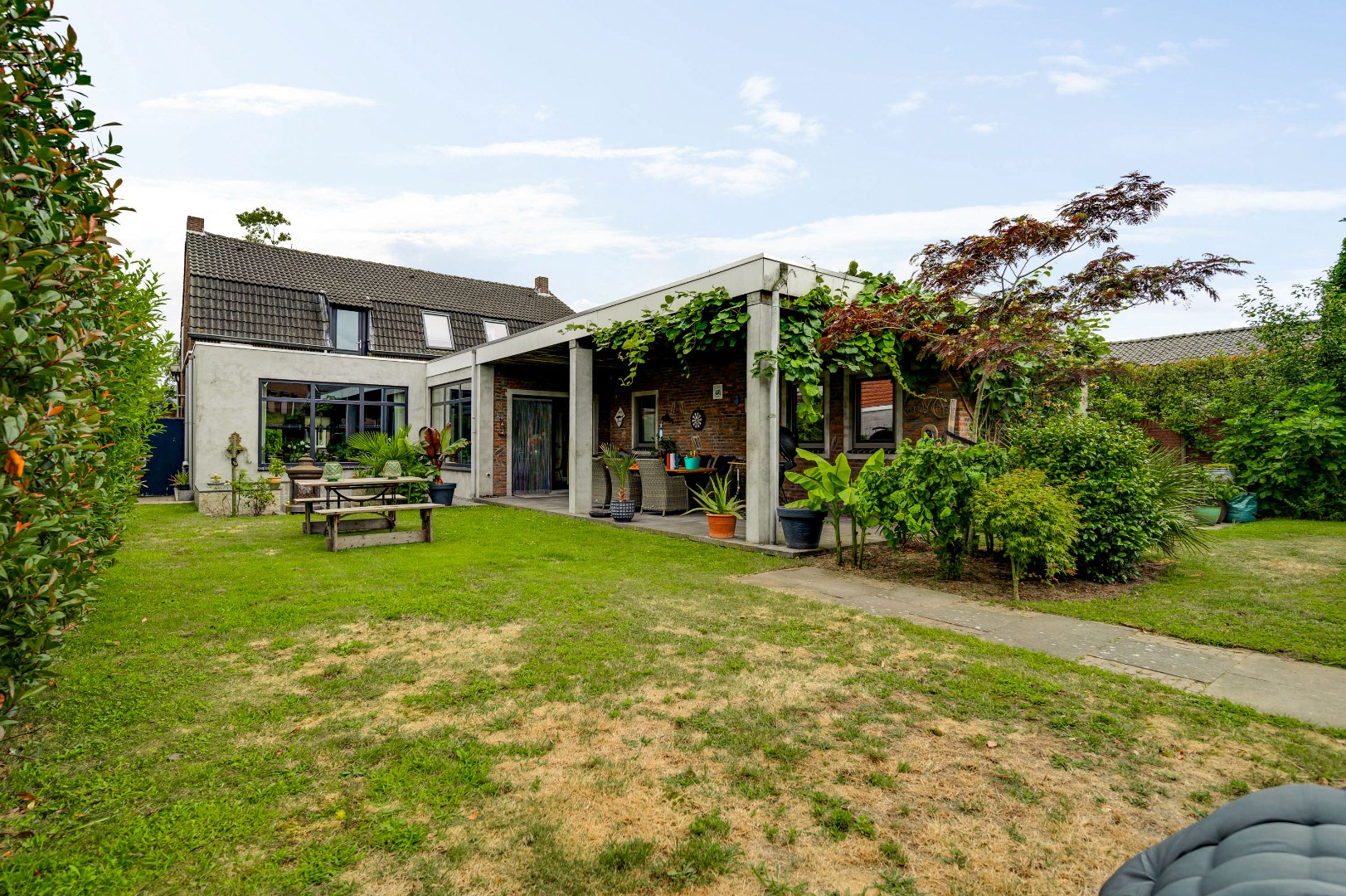 Eengezinswoning te koop in Weert