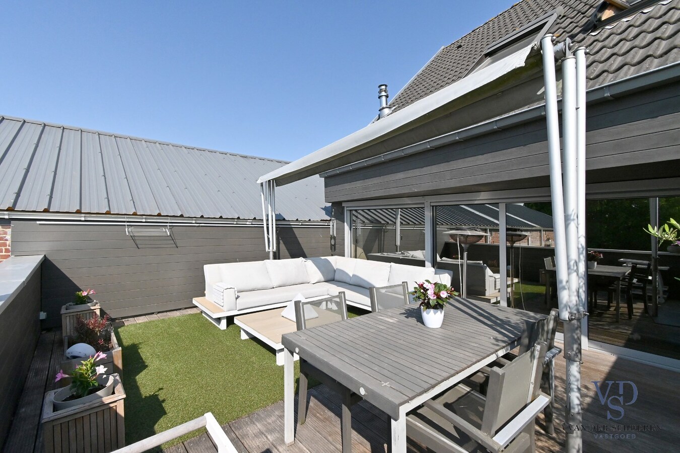 Wonen en werken op commerciële topligging. 