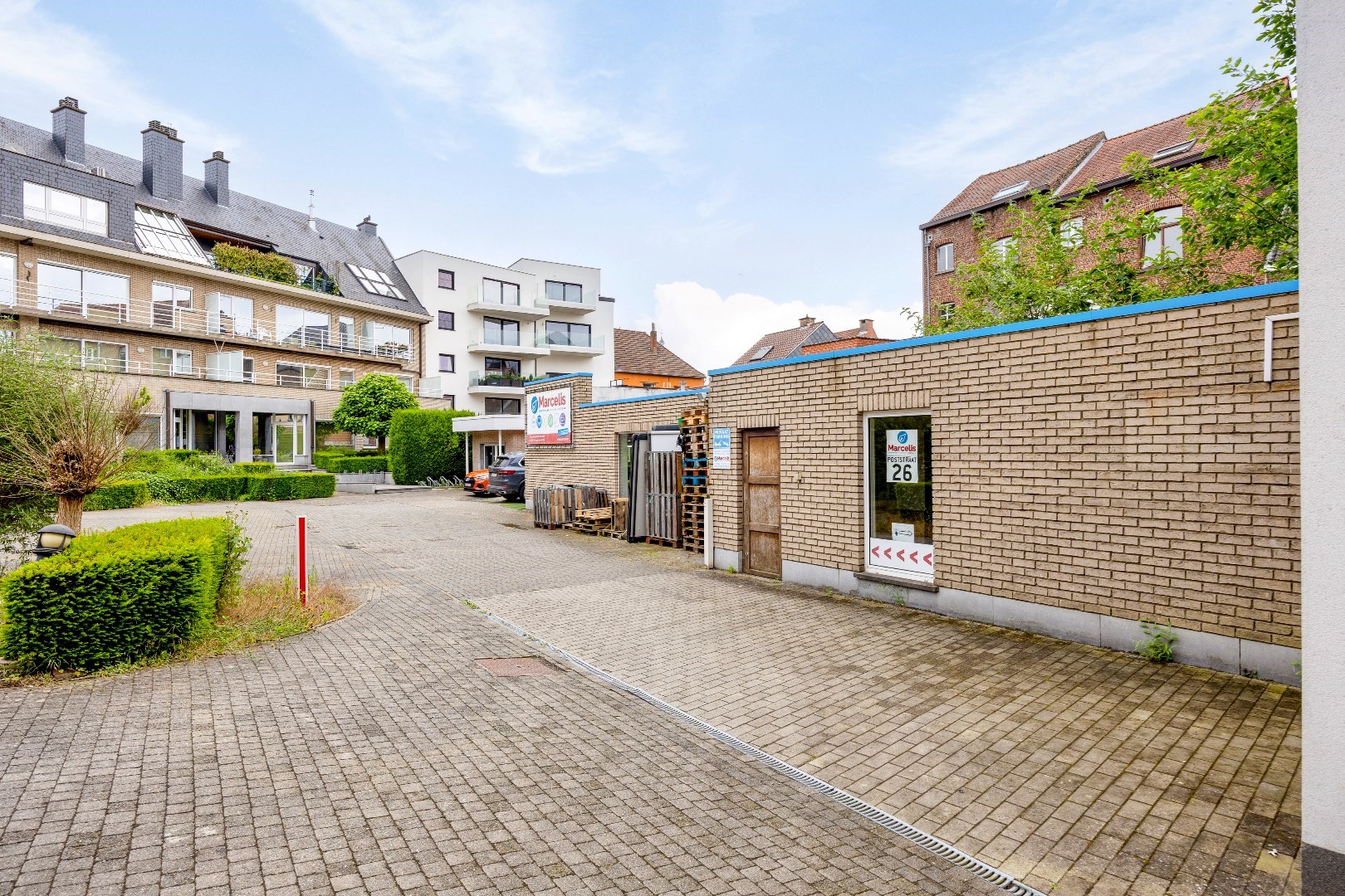 Handelspand centrum Halle met parking 