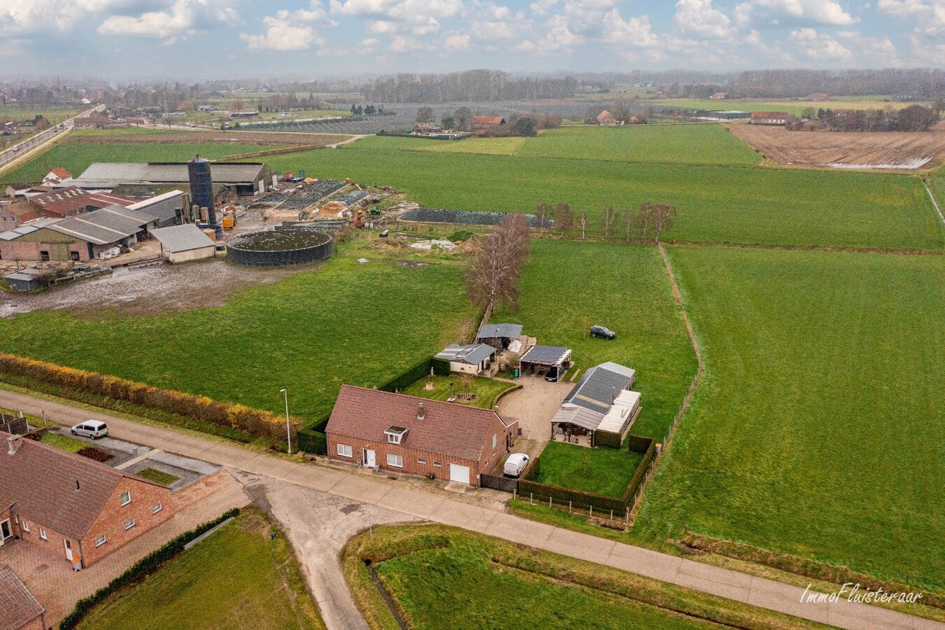 Ferme prête à l'emploi avec écuries sur environ 45 ares à Kinrooi 