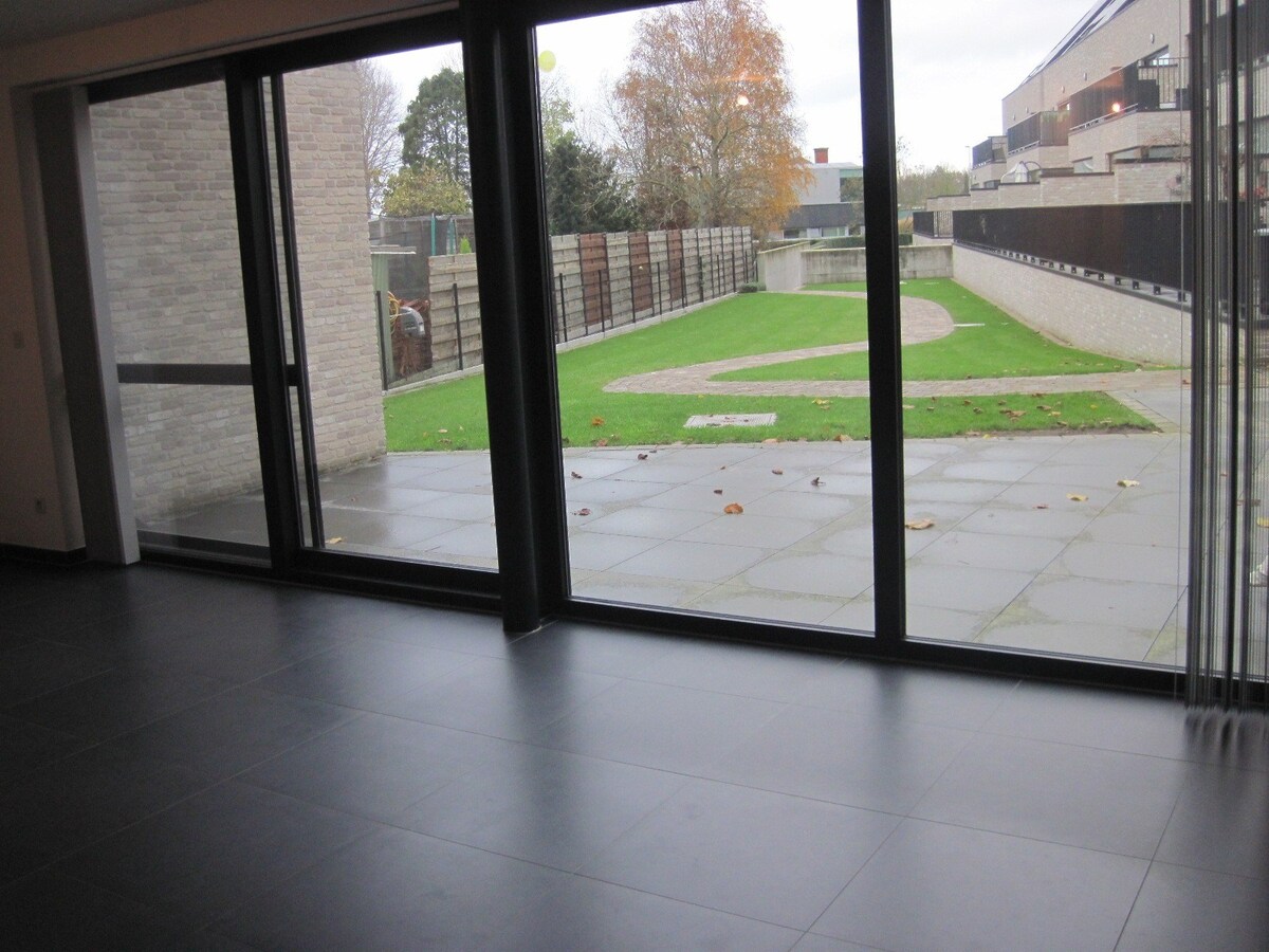 Prachtig gelijkvloers BEN-appartement 