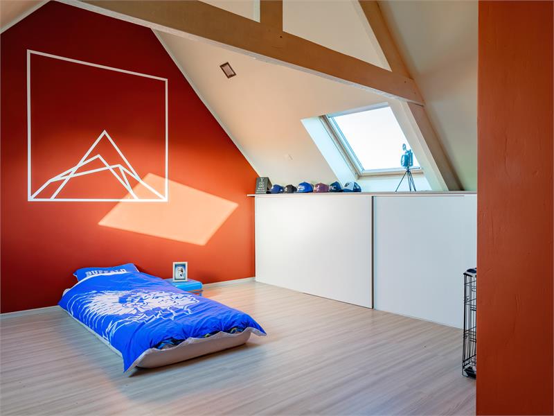 Instapklare, ruime half-open bebouwing in groene residentiële wijk te Evergem 