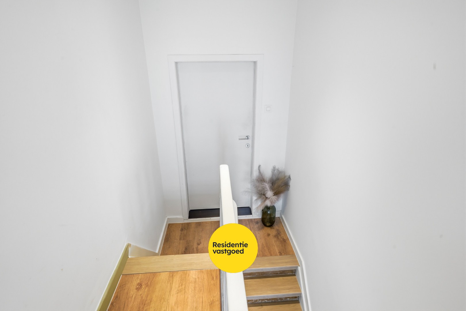 Instapklare woning met 3 slaapkamers en tuin met zicht op de Spuikom 