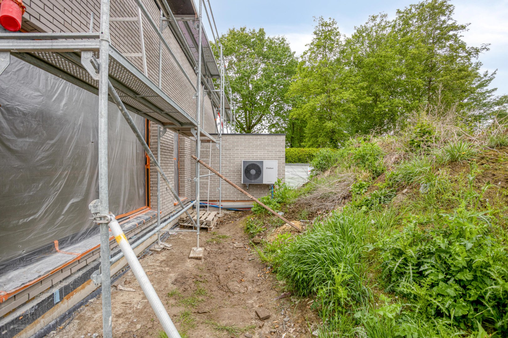 Nieuwbouwwoning op toplocatie aan stadscentrum Tongeren. 