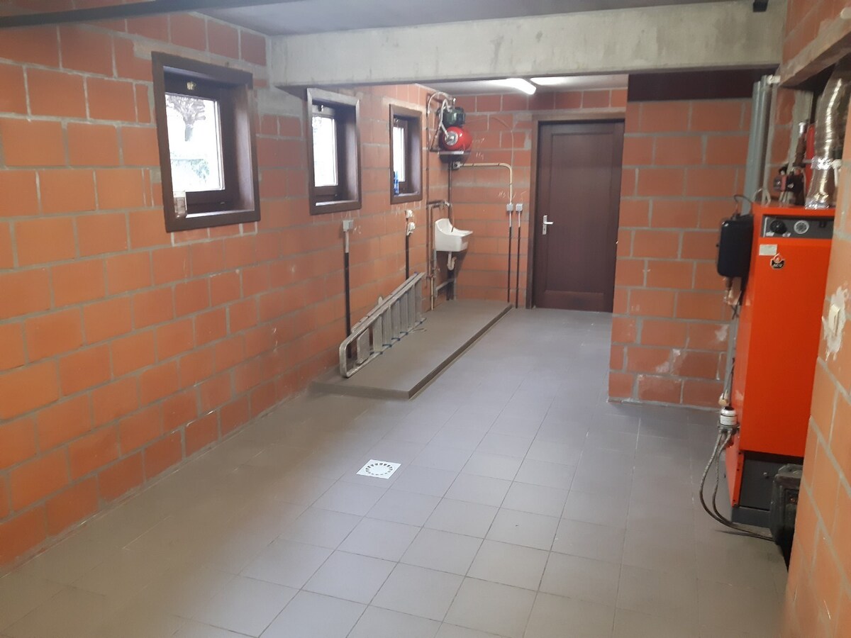 Tijdloze eigendom met tuin (Open Bebouwing). 