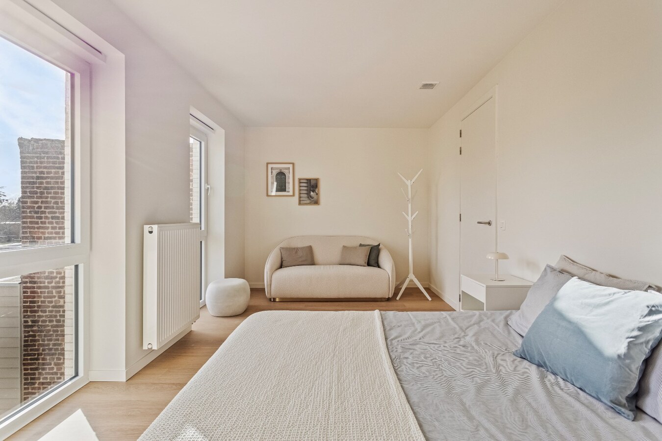 Grote instapklare woning met 3 tot 5 slaapkamers 