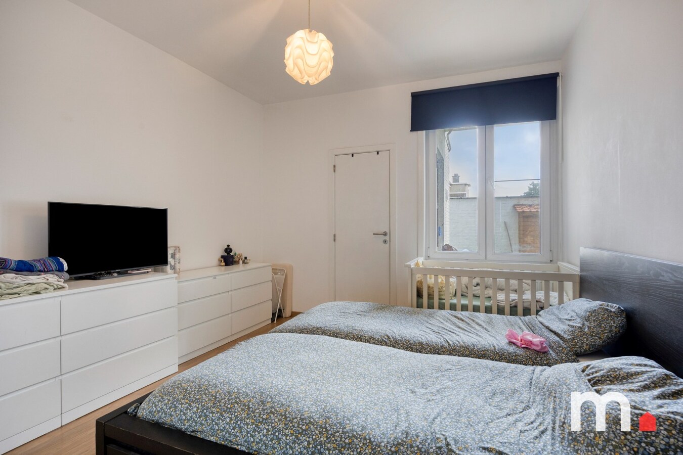 Stijlvol gelijkvloers appartement met privatieve tuin op een gegeerde ligging in Merksem 