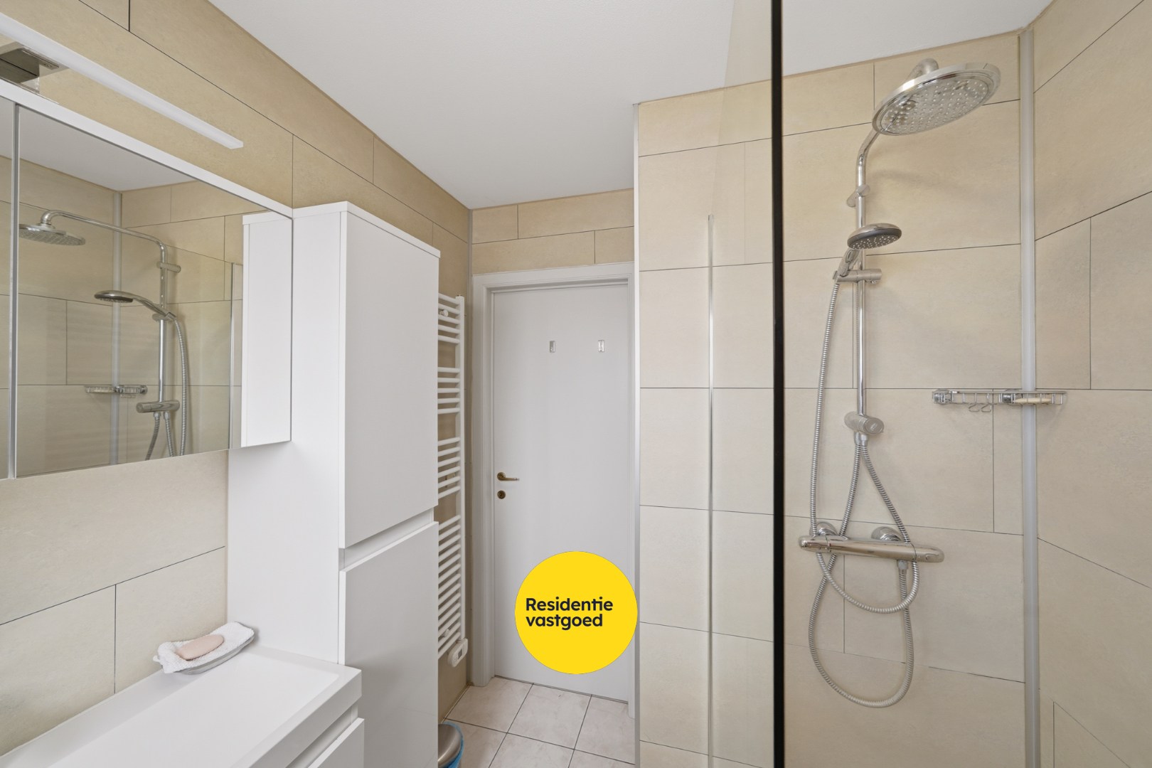 Appartement op 1e verdieping met 2 slaapkamers in centrum Oudenburg (Karpelhof) 