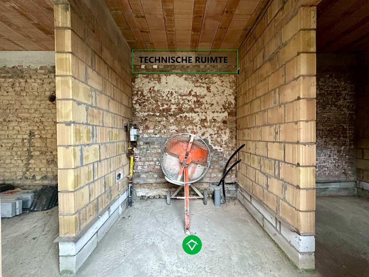 Woning met 4 slaapkamers te Eernegem 