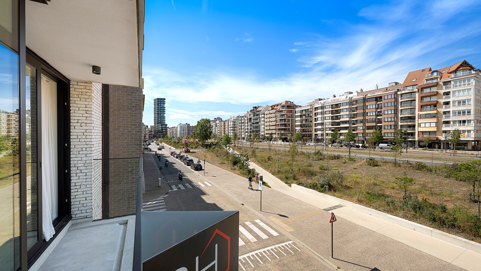 Subliem recent appartement (2020) op toplocatie op slechts 300 meter van de zeedijk te Heist 
