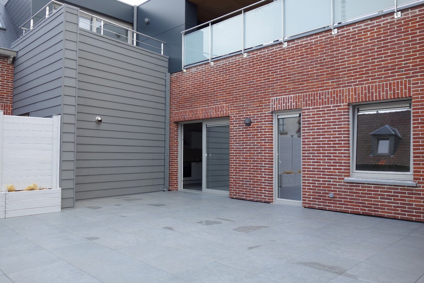 Magnifique appartement avec grande terrasse en bord de Quai ! 