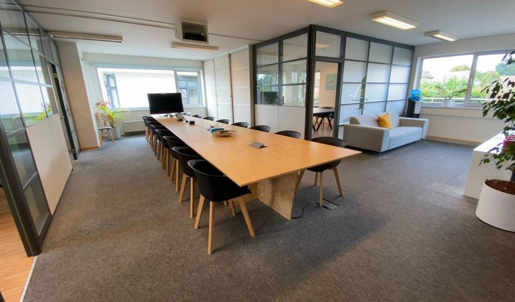 Kantoorgebouw te koop op toplocatie in Sint-Martens-Latem