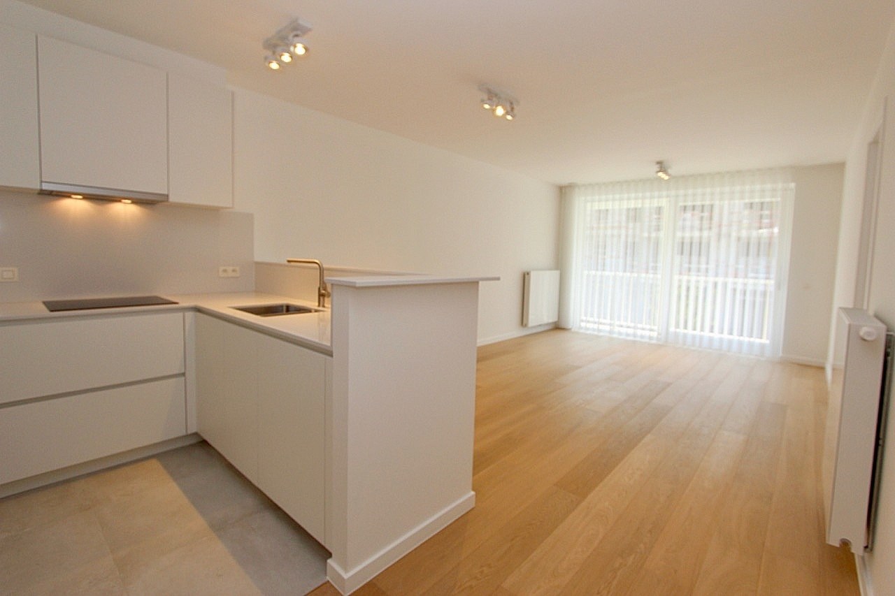 Non-meublé - Nouvel appartement dans une belle résidence à Duinenwater. 