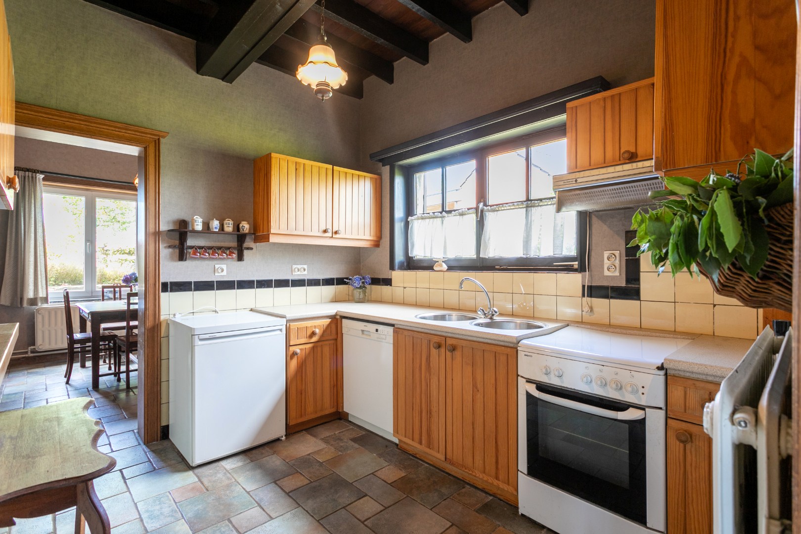Charmante woning met karaktervolle binnenkoer te Beert 