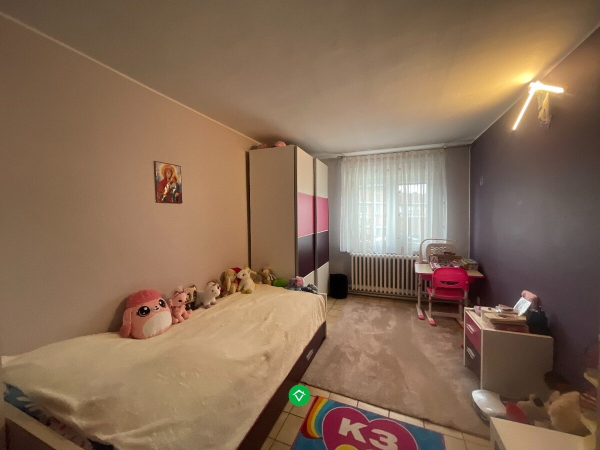 Ruime half-open bebouwing met 4 slaapkamers te Roeselare 