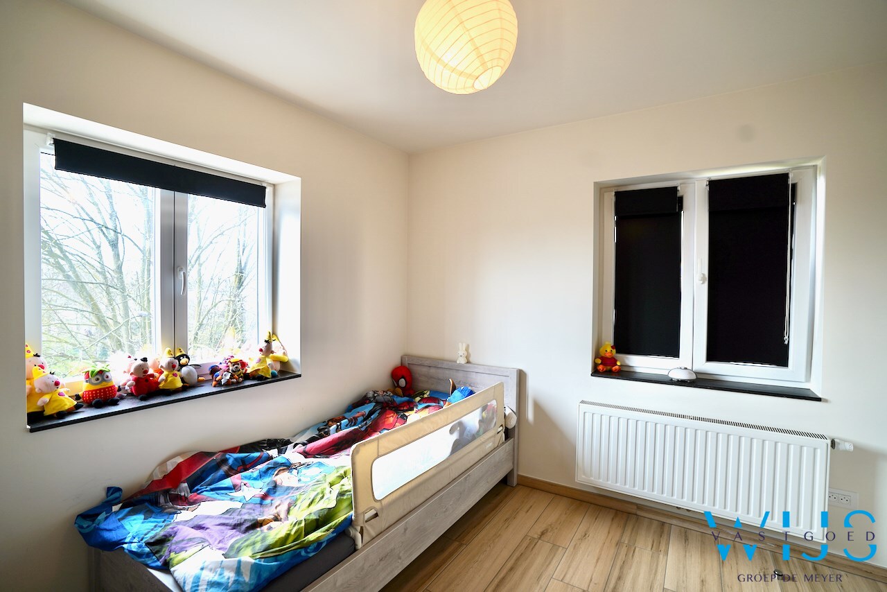 Instapklaar &amp; gezellig appartement met zonneterras te ERTVELDE ! 
