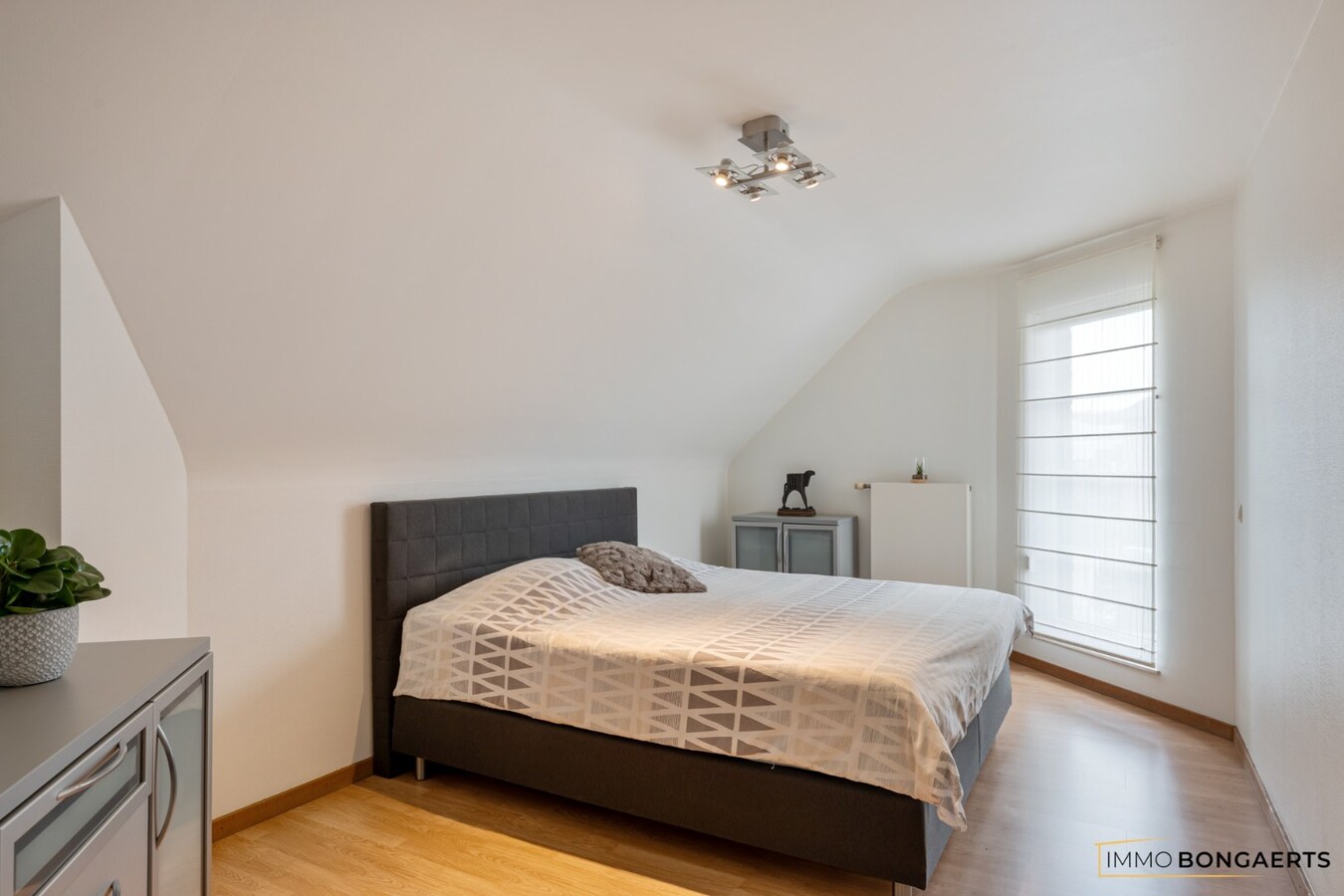 Ruime woning met 3 slaapkamers 