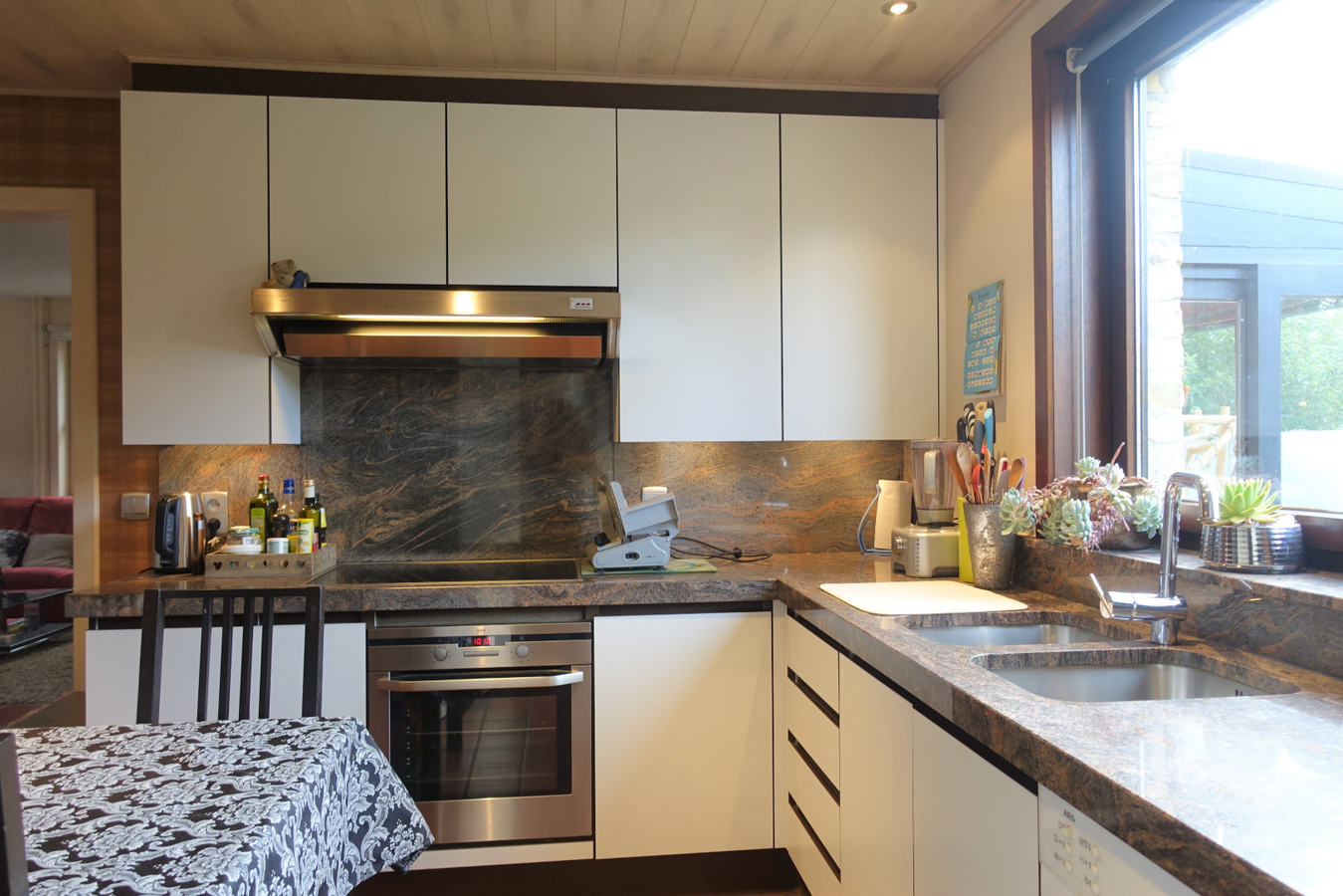 Half-open woning op topligging - Interessante investering 