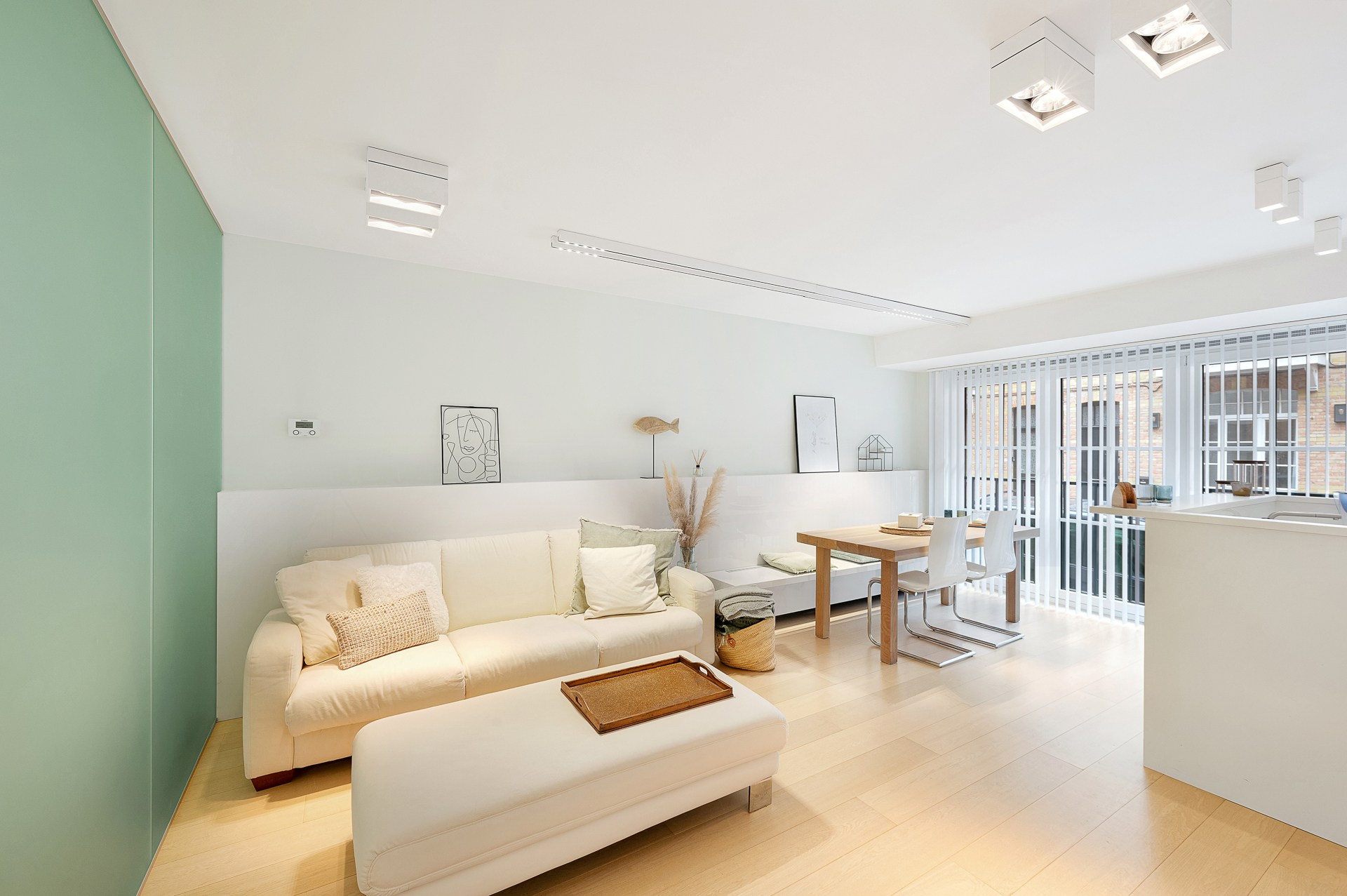 Appartement confortable avec 2 chambres dans un bâtiment récent, situé au centre de l'avenue Fincentlaan à Knokke. 