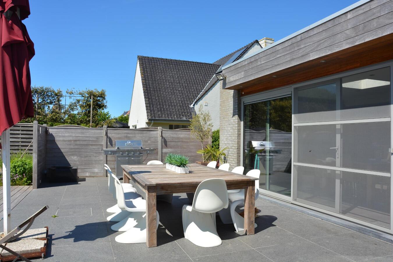 Rustig gelegen villa met prachtige tuin 