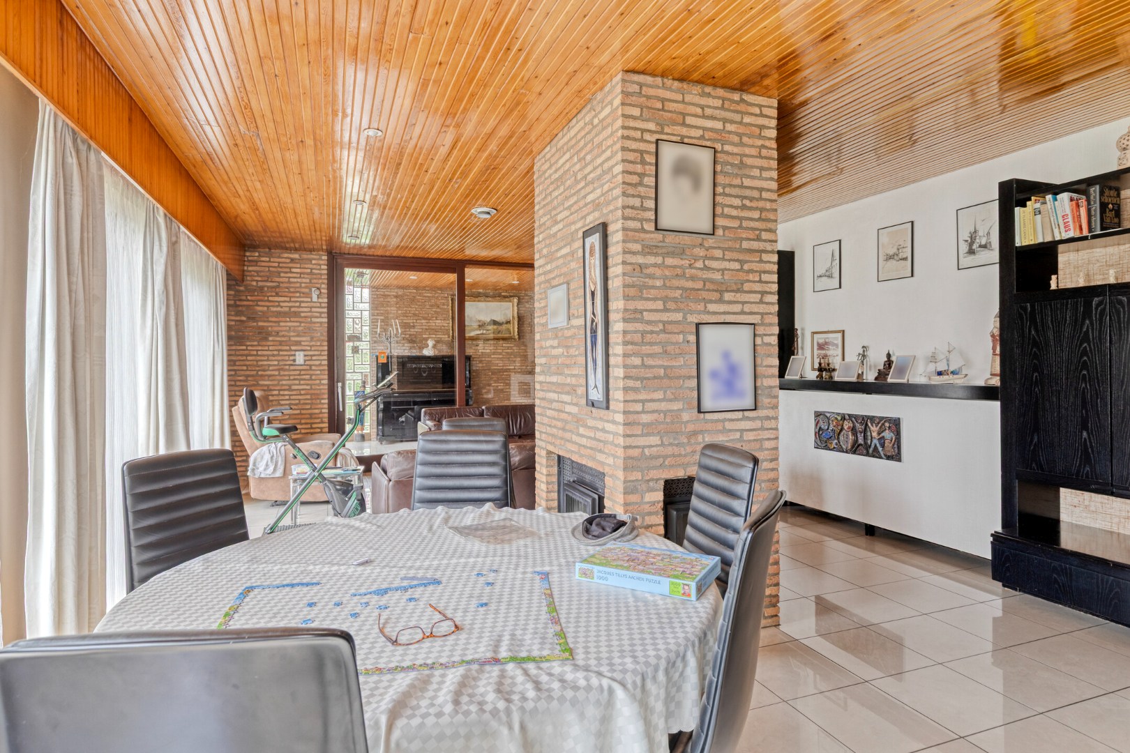 Ruime gezinswoning met 4 slpk. op een perceel van 3.206 m² in Geel 