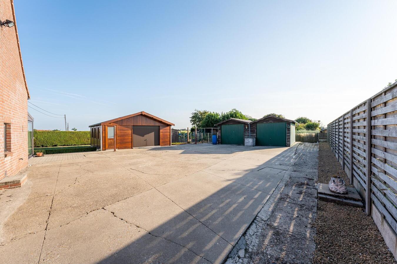 Alleenstaande woning met 3 slaapkamers te Koekelare 