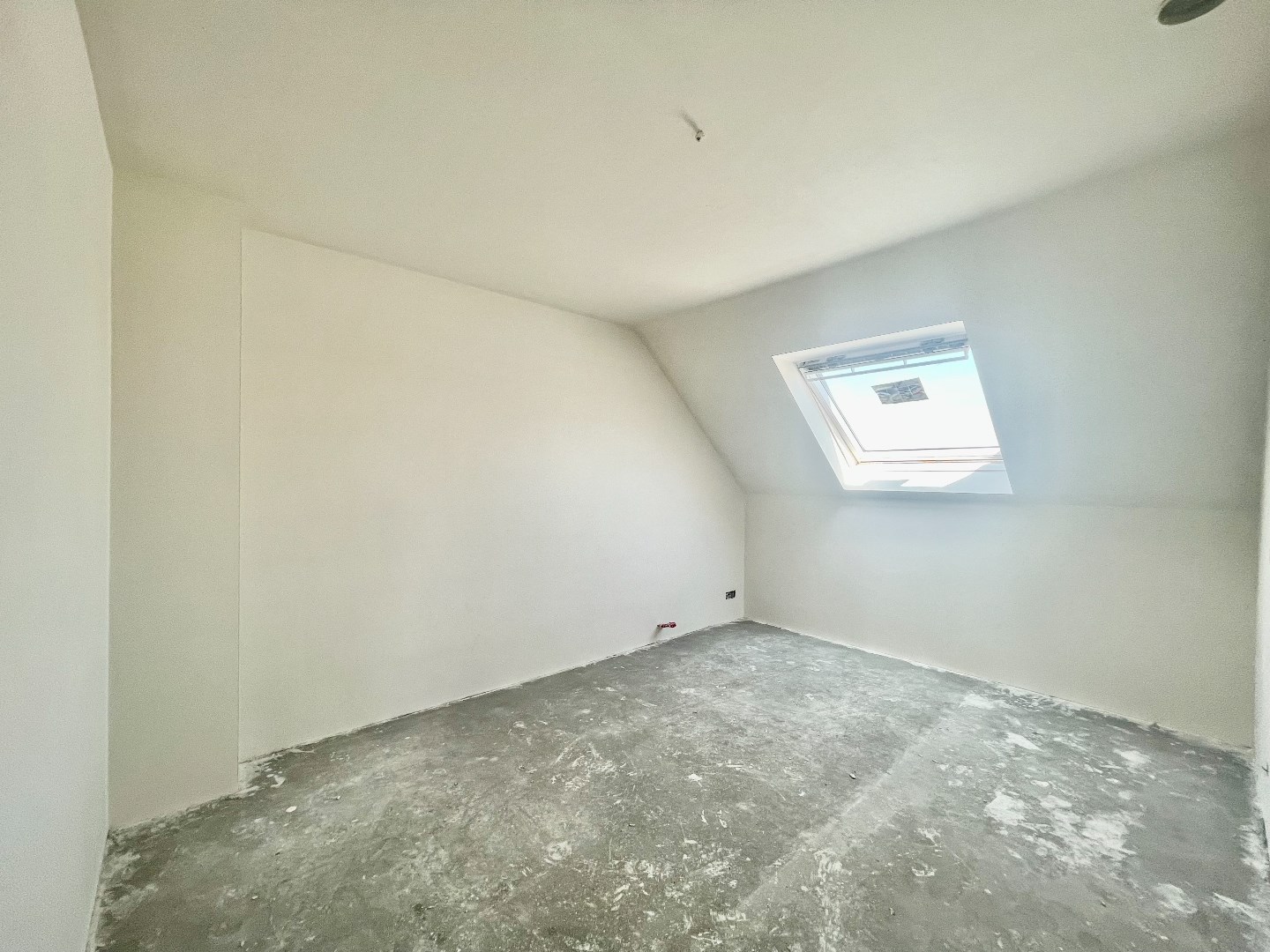 Ruime nieuwbouwwoning met 3 slaapkamers en garage 