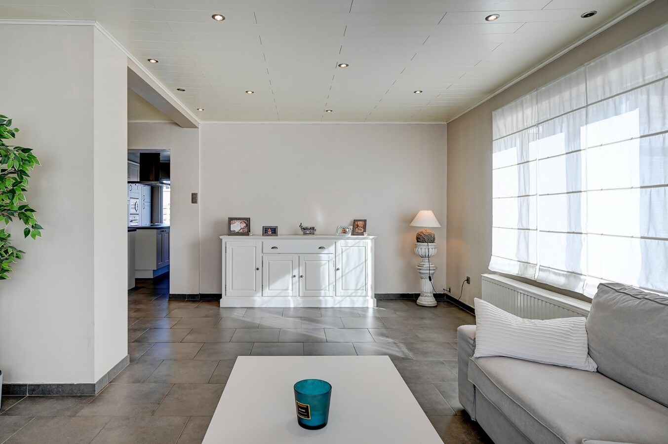 Instapklare woning met drie slaapkamers 