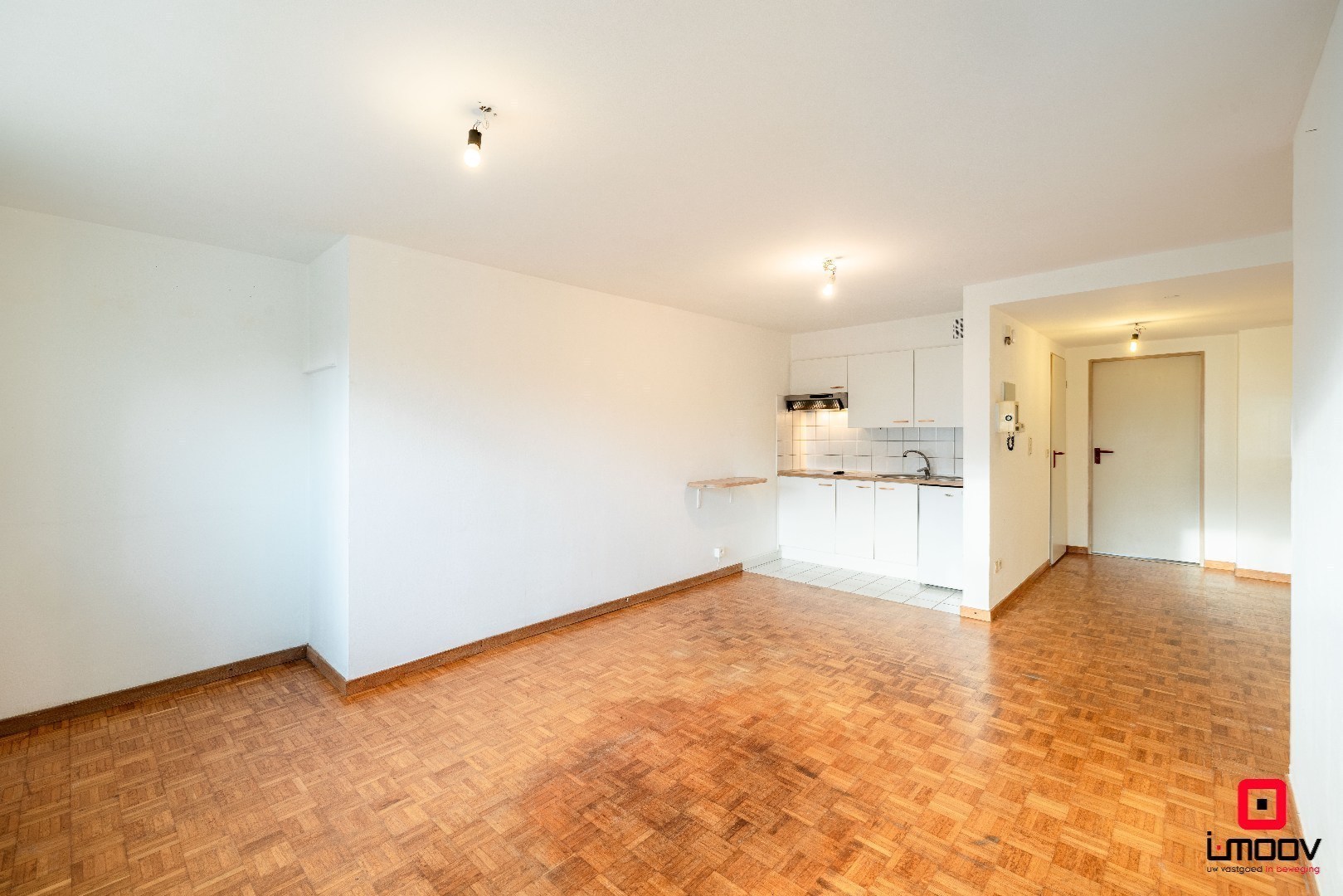 Eénslaapkamerappartement met optie voor één of twee afgesloten garageboxen op TOPLOCATIE aan Gent-Sint-Pieters 