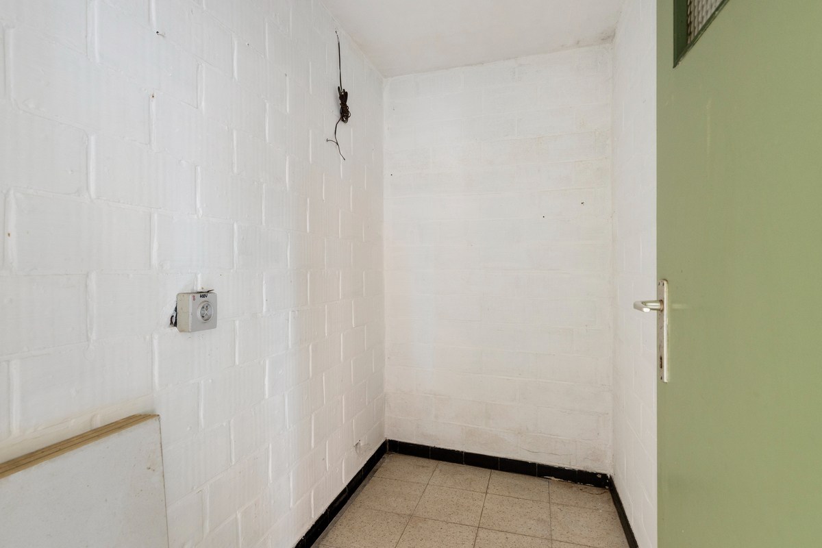 Super gelegen handelspand met garage in Heverlee! - totale oppervlakte +/- 260 m² + kelder van 38m² 