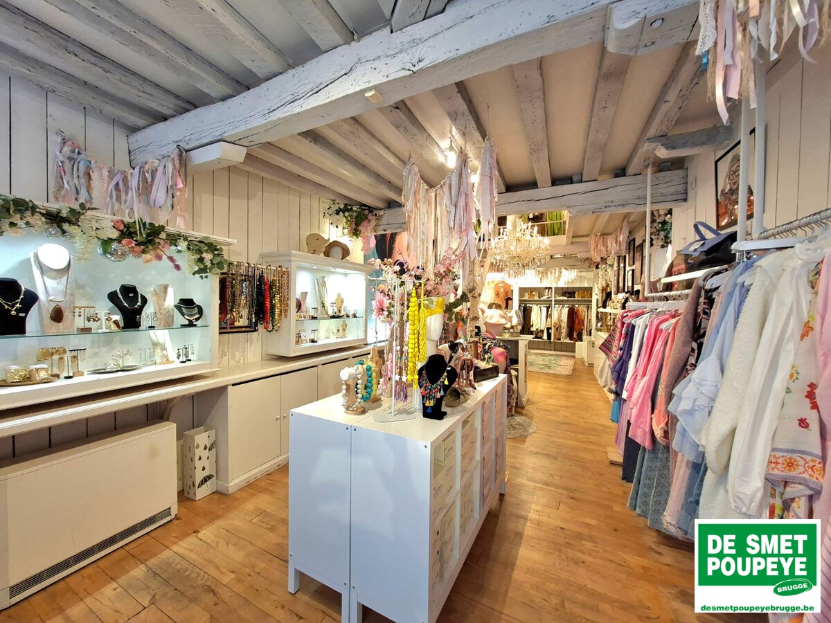 Commercieel gelegen handelshuis 