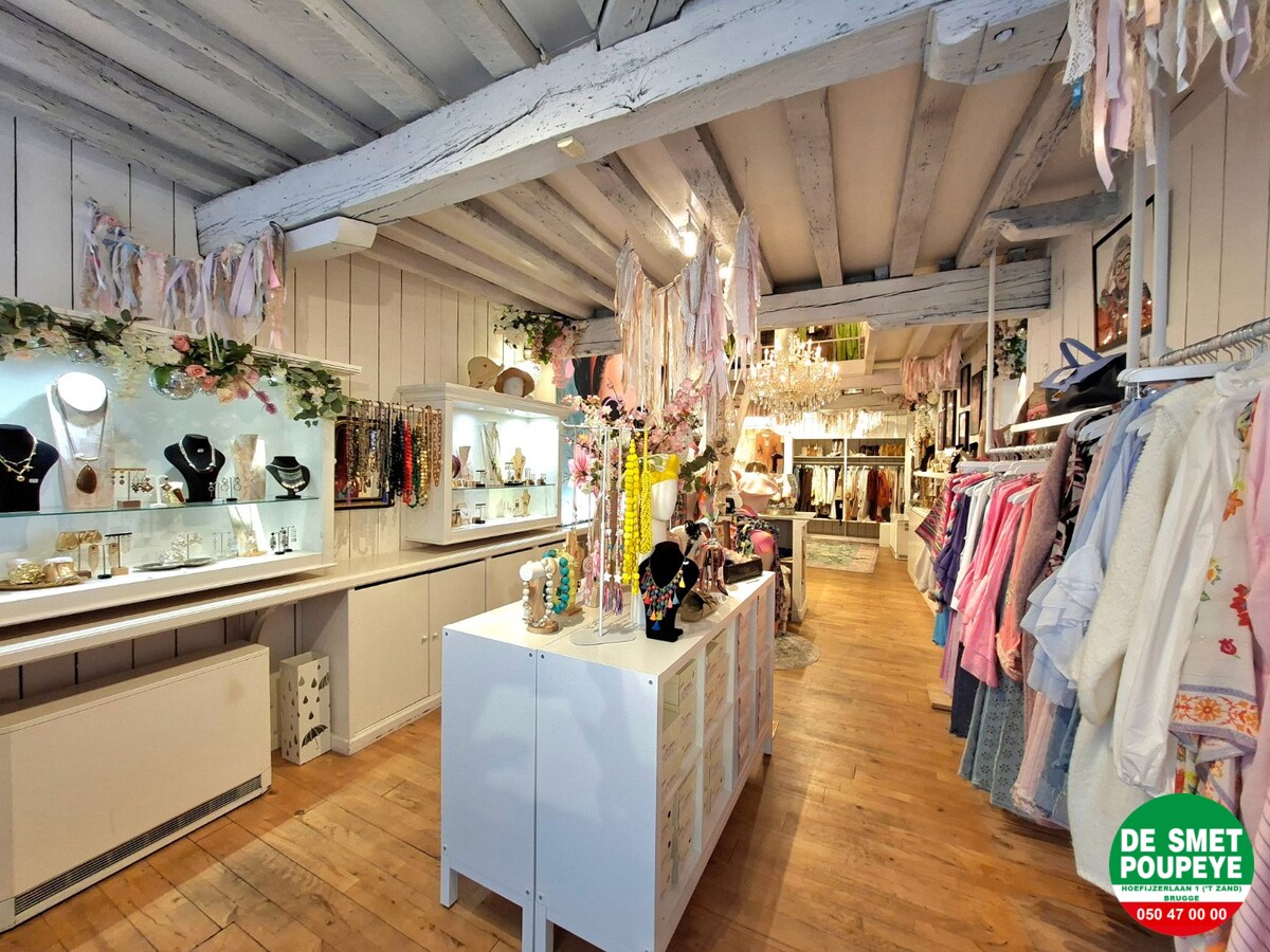 Commercieel gelegen handelshuis 