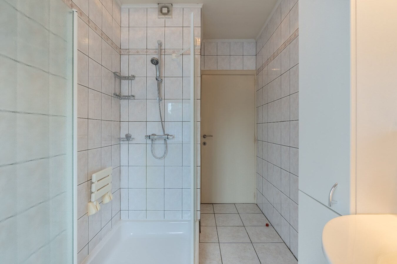 Ruime gelijkvloerse woning met 3 slaapkamers. 