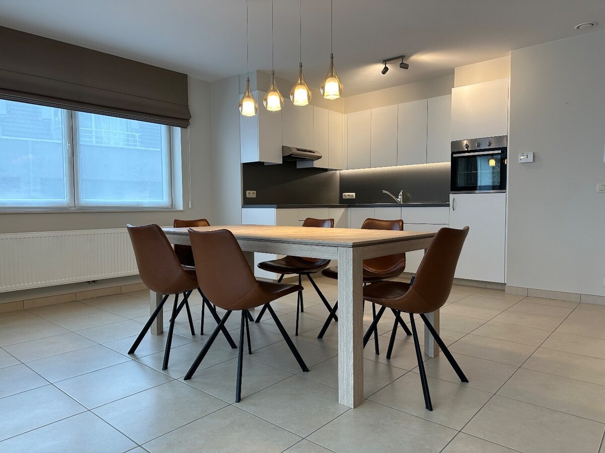 Appartement met 2 slaapkamers en garage te Ichtegem 